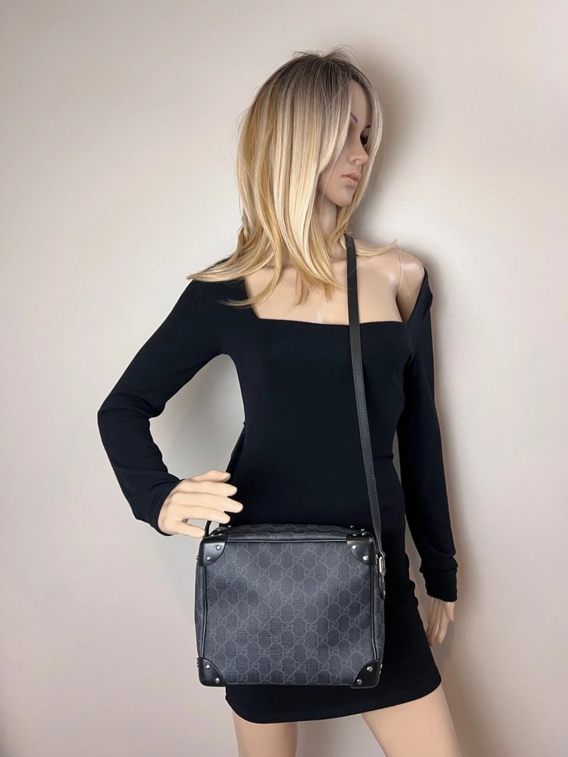 Gucci Black GG Supreme Selleria Square Messenger Bag - 11