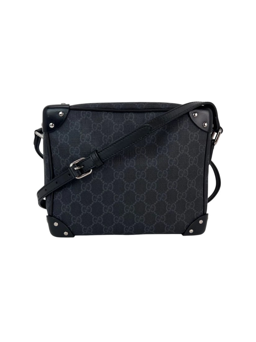Gucci Black GG Supreme Selleria Square Messenger Bag: Title: Gucci Black GG Supreme Selleria Square Messenger Bag Description: Pre-Owned 100% Authentic Gucci Black GG Supreme Selleria Square Messenger Bag RATING: B+...Very Good, well maintained, shows mi