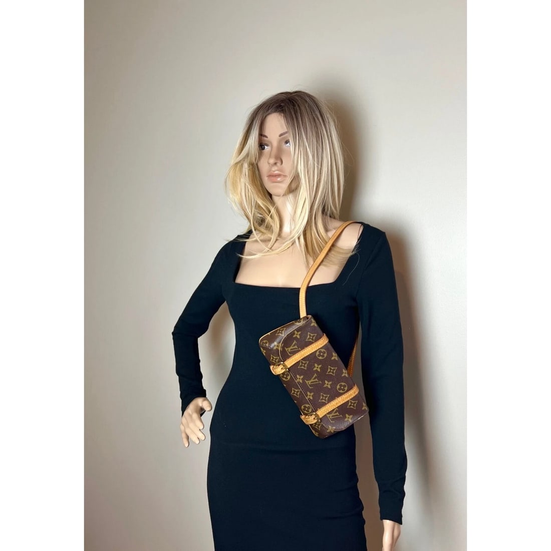 LOUIS VUITTON Pochette Marelle PM Monogram Belt Bag - 7