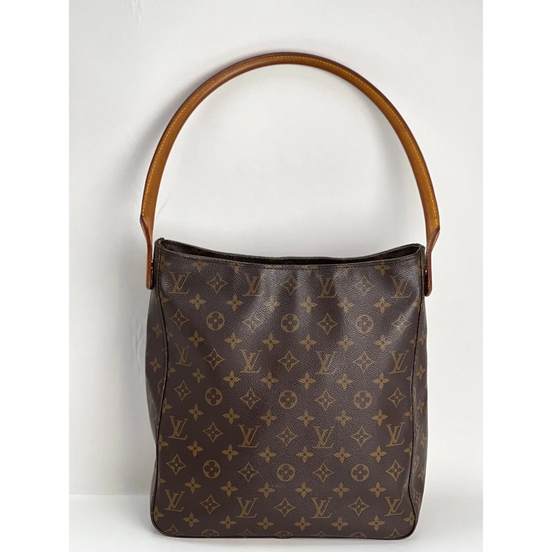 LOUIS VUITTON Looping GM Monogram Shoulder Bag - 2
