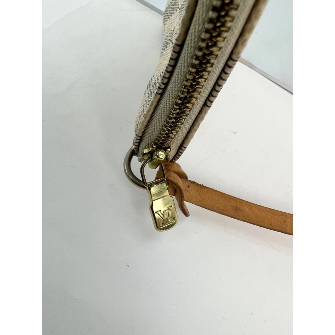 Louis Vuitton Pochette Accessories White Damier Azur Bag - 9