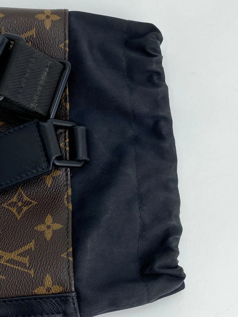 LOUIS VUITTON Mens Backpack Monogram Chalk Sling bag Nap Sac Bag - 10