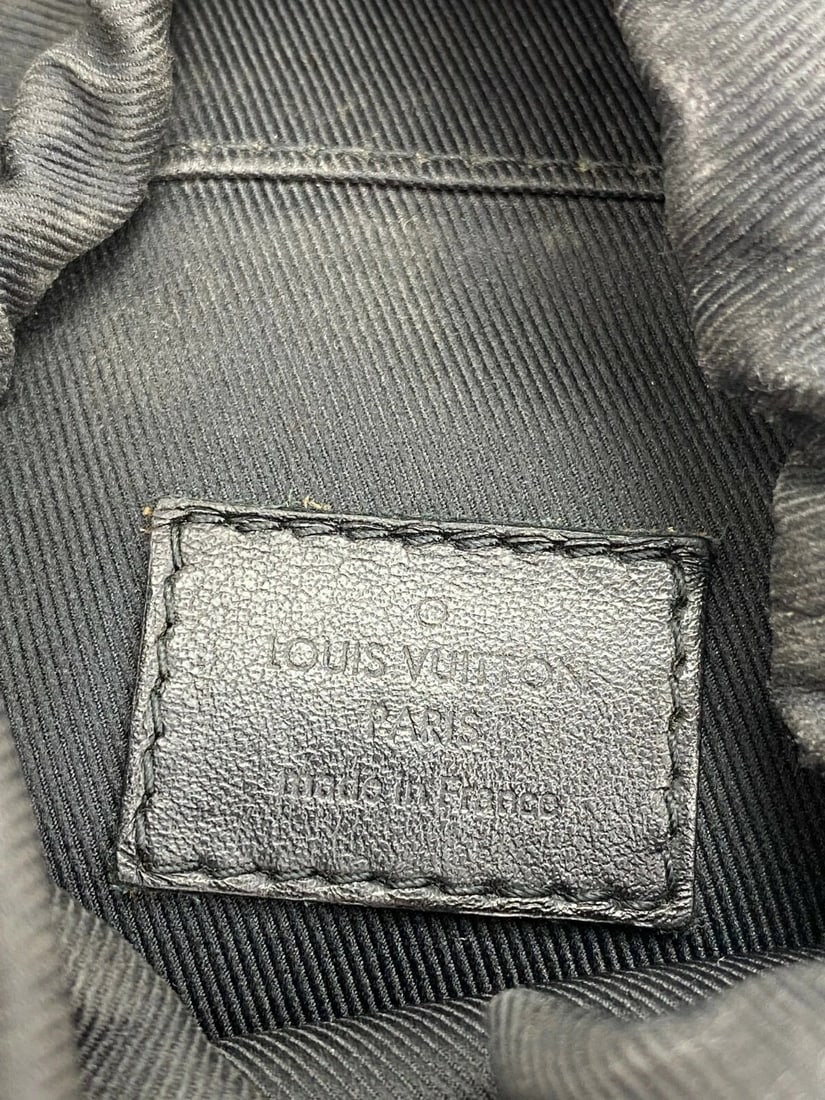 LOUIS VUITTON Mens Backpack Monogram Chalk Sling bag Nap Sac Bag - 7