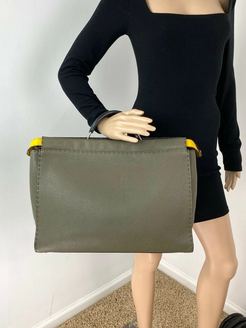 FENDI Briefcase SELLERIA large Peekaboo Iconic Essential Attache Bag - 8