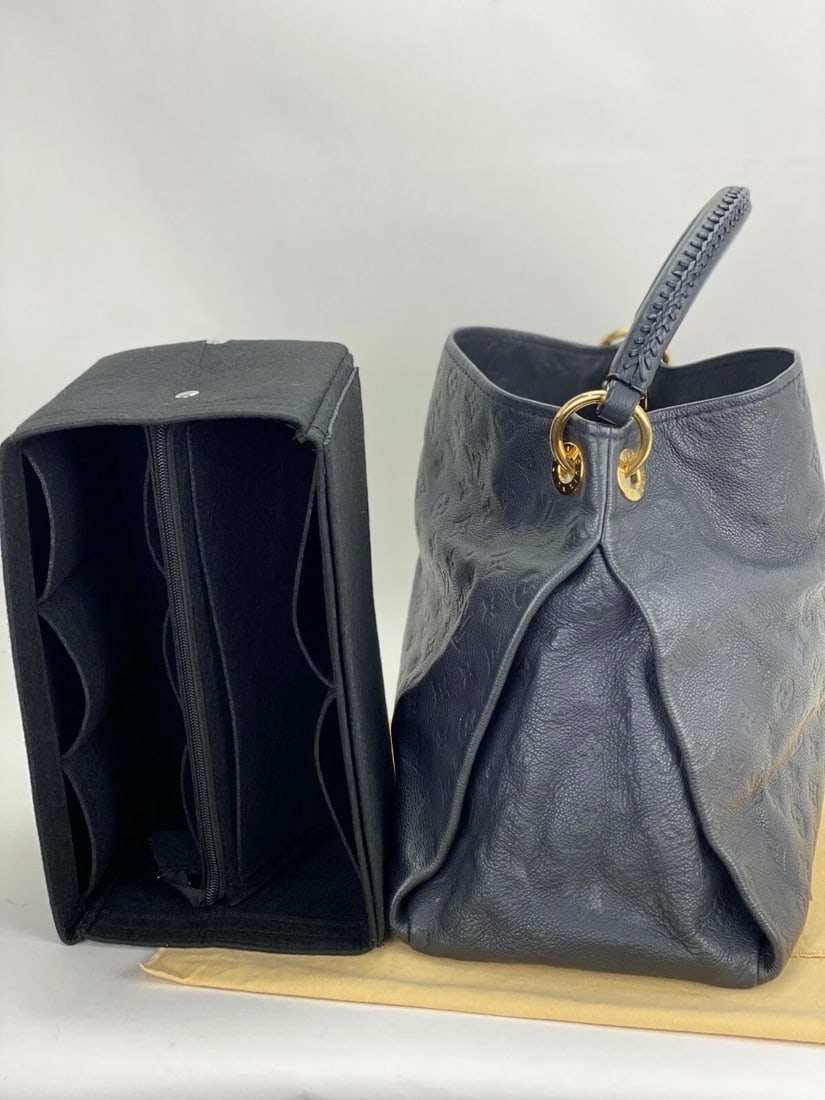 LOUIS VUITTON Bag Artsy MM Monogram Empreinte Infini Blue Tote Hand - 4