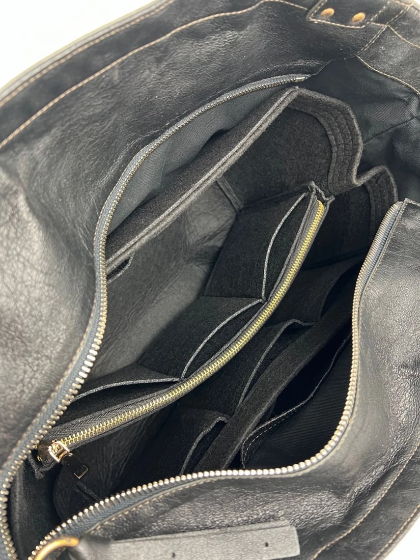 Chloe Eclipse Logo Embellished Black Leather Tote - 6