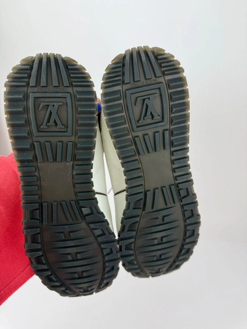 LOUIS VUITTON Run Away Lace-Up Womens Sneakers Size 39 USA 9 - 7