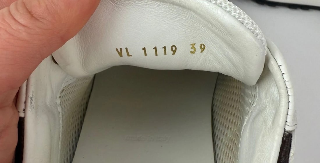 LOUIS VUITTON Run Away Lace-Up Womens Sneakers Size 39 USA 9 - 8