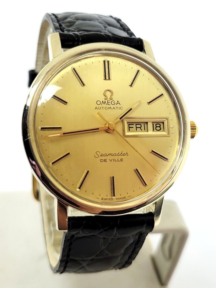 Vintage 10K GF OMEGA SEAMSTER DEVILLE Automatic Day Date Watch Cal 1020 C6336: Vintage 10K GF OMEGA SEAMSTER DEVILLE Automatic Day Date Watch Cal 1020 C6336 This Men's Omega watch is Swiss made. Great present for yourself or someone you love as well as for vintage collectors or