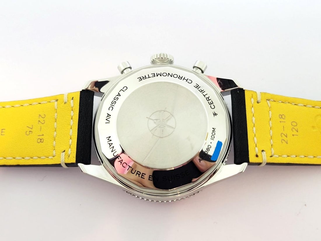 S/Steel Mens BREITLING CLASSIC AVI Chronograph Automatic Watch A23380* MINT - 9