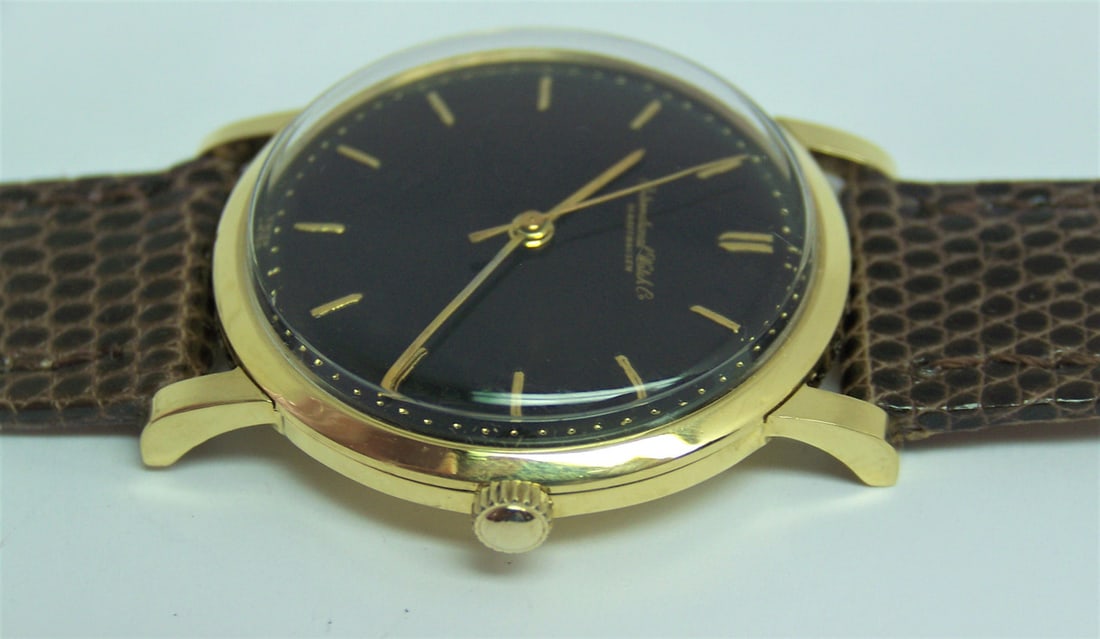 Vintage 18k Gold IWC SHAFFHAUSEN Winding Watch 1960s Cal C401 R1205 SERVICED - 9
