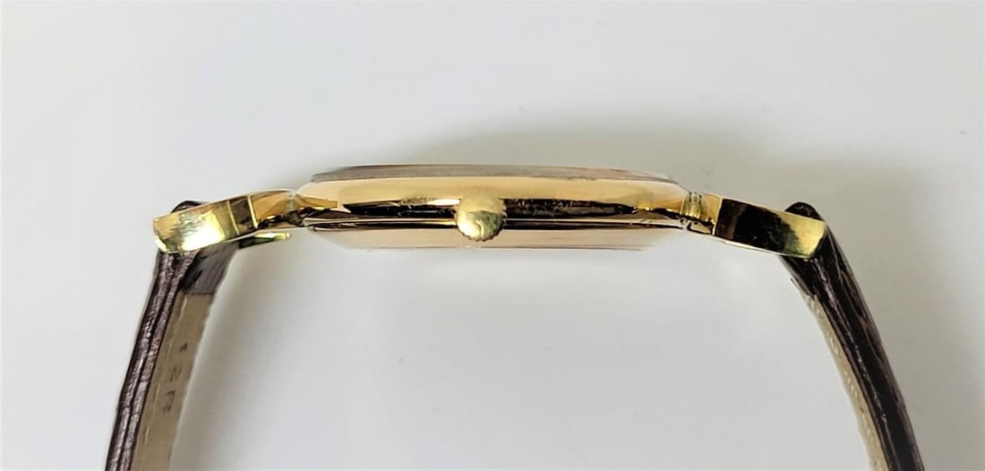 Solid 18k PIAGET Ladies Dress Watch Ref 9015 Cal 9P with Tiger-Eye Stone Dial - 2