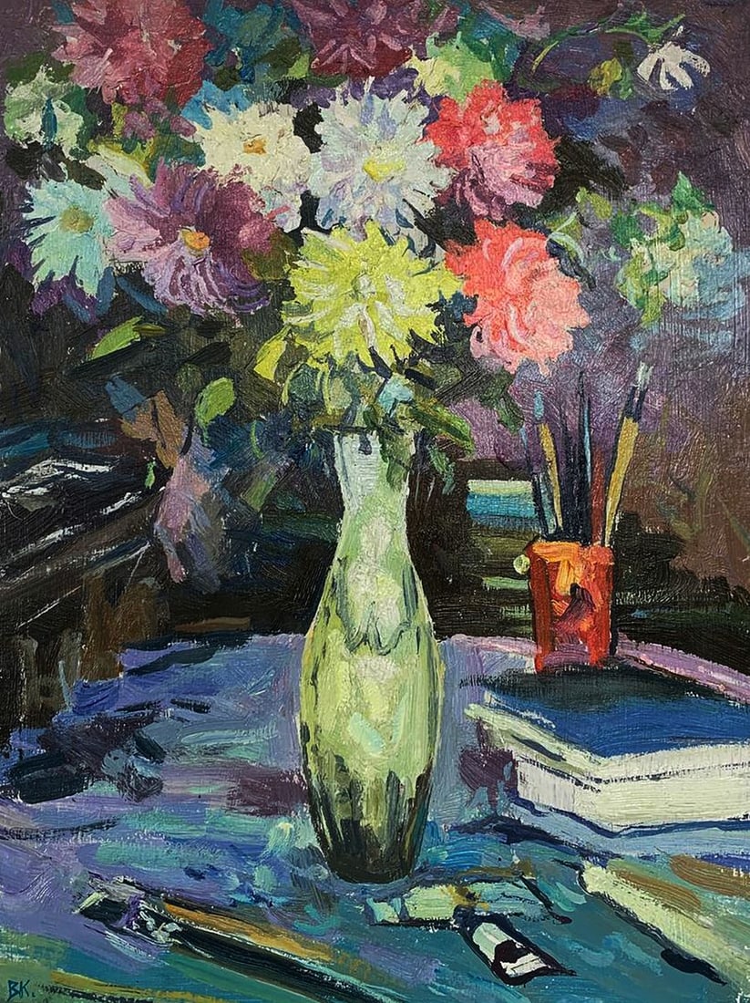 Oil painting A bouquet of flowers in a vase Unknown artist (1 of 9)