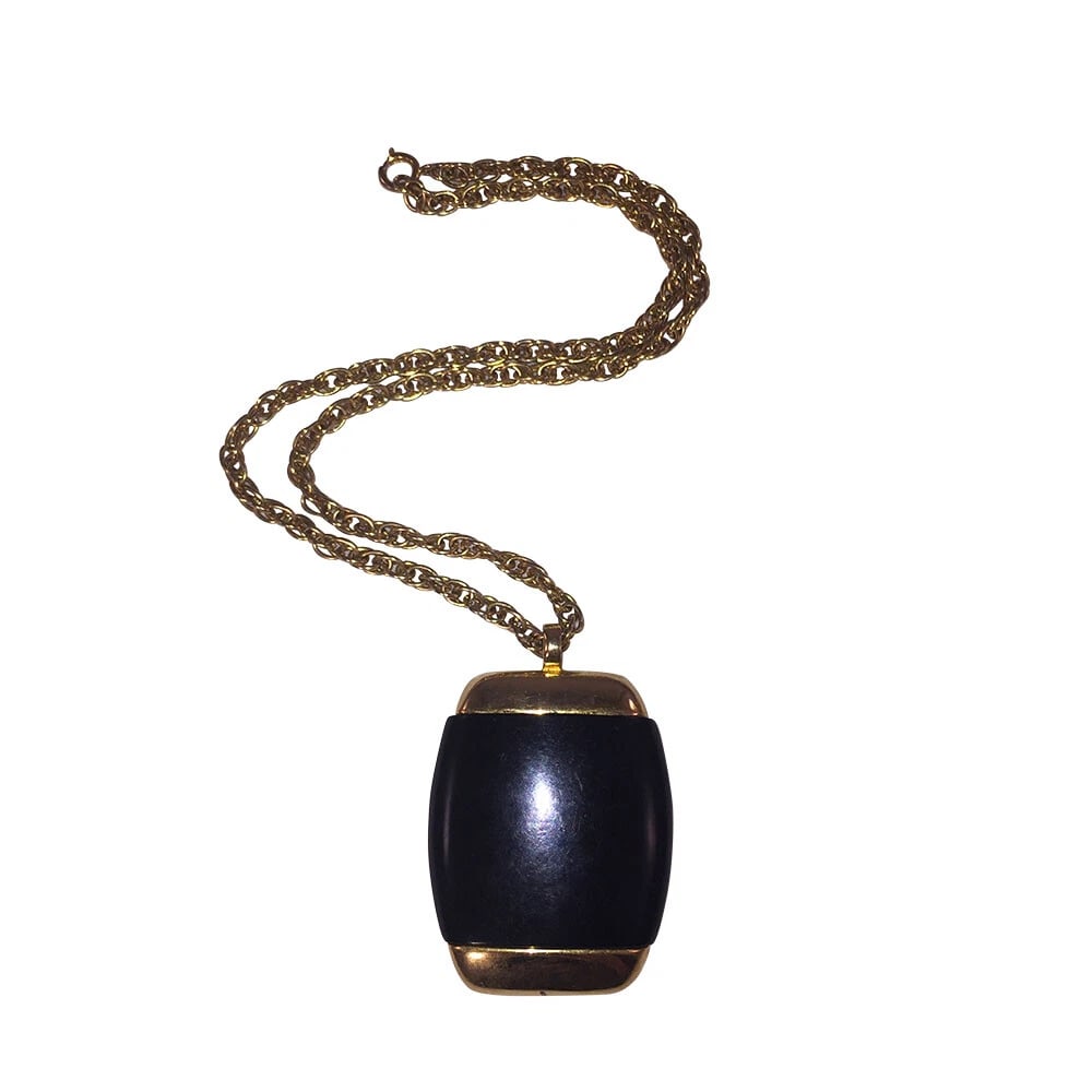 Lanvin Simulated Black Onyx Pendant Necklace - 3