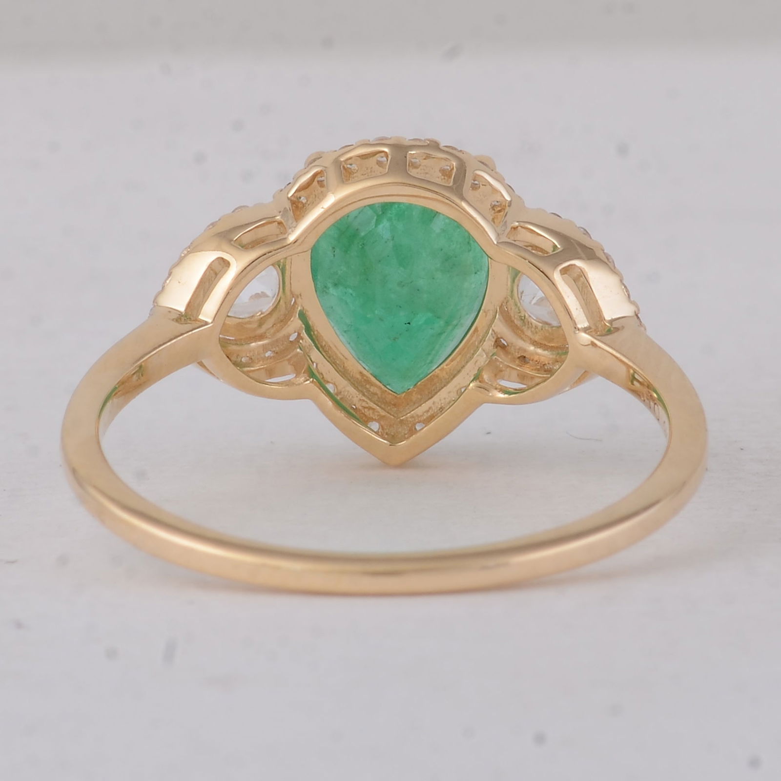 1.98 Ct Pear Emerald 9K Gold Ring - 3