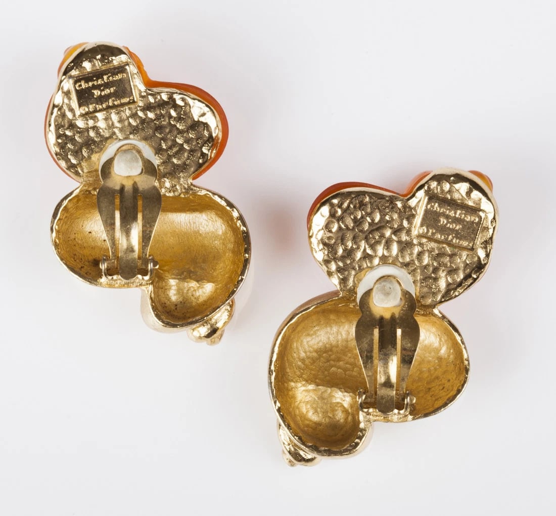 Massive Runway Christian Dior Shell Earrings - 3