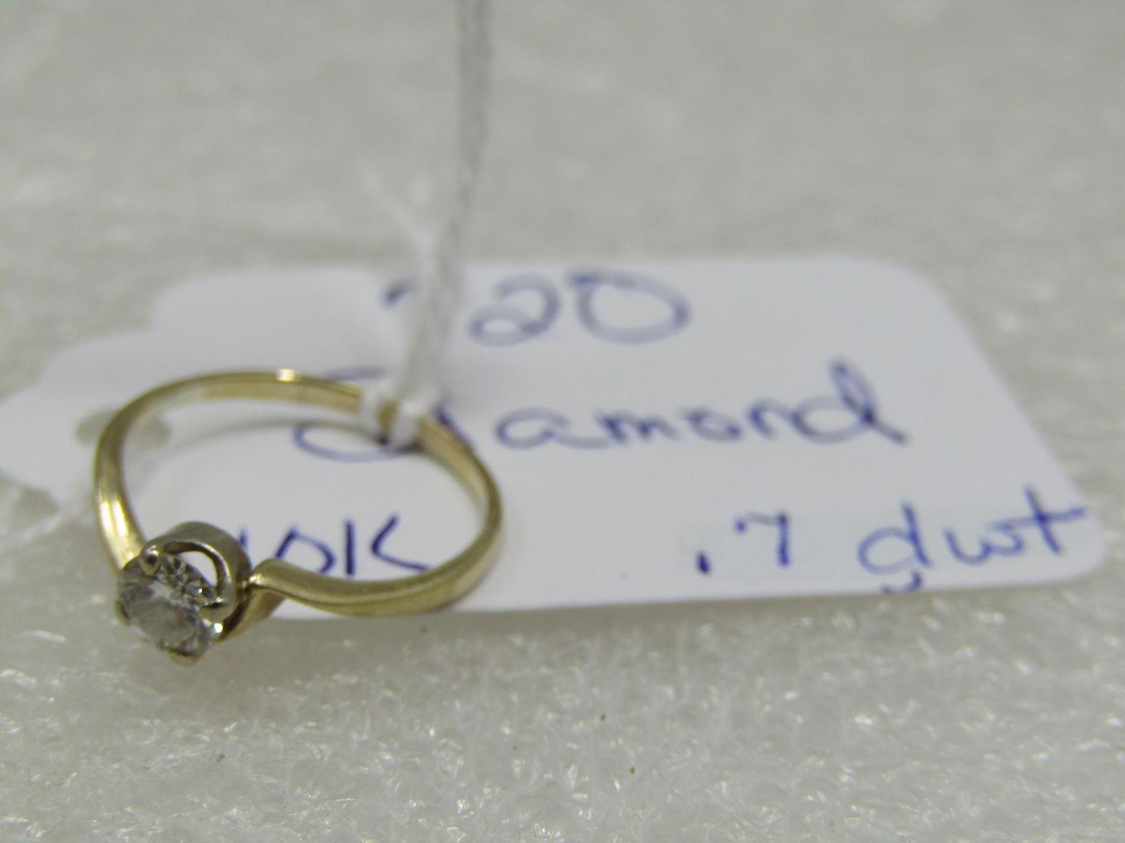 10Kt Diamond Engagement Ring, .25 CTW, Sz. 2.75. - 2