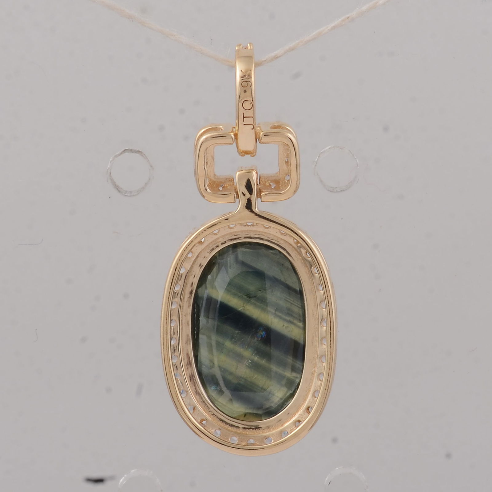 2.68 Ct Cushion Sapphire 9K Gold Pendant - 2