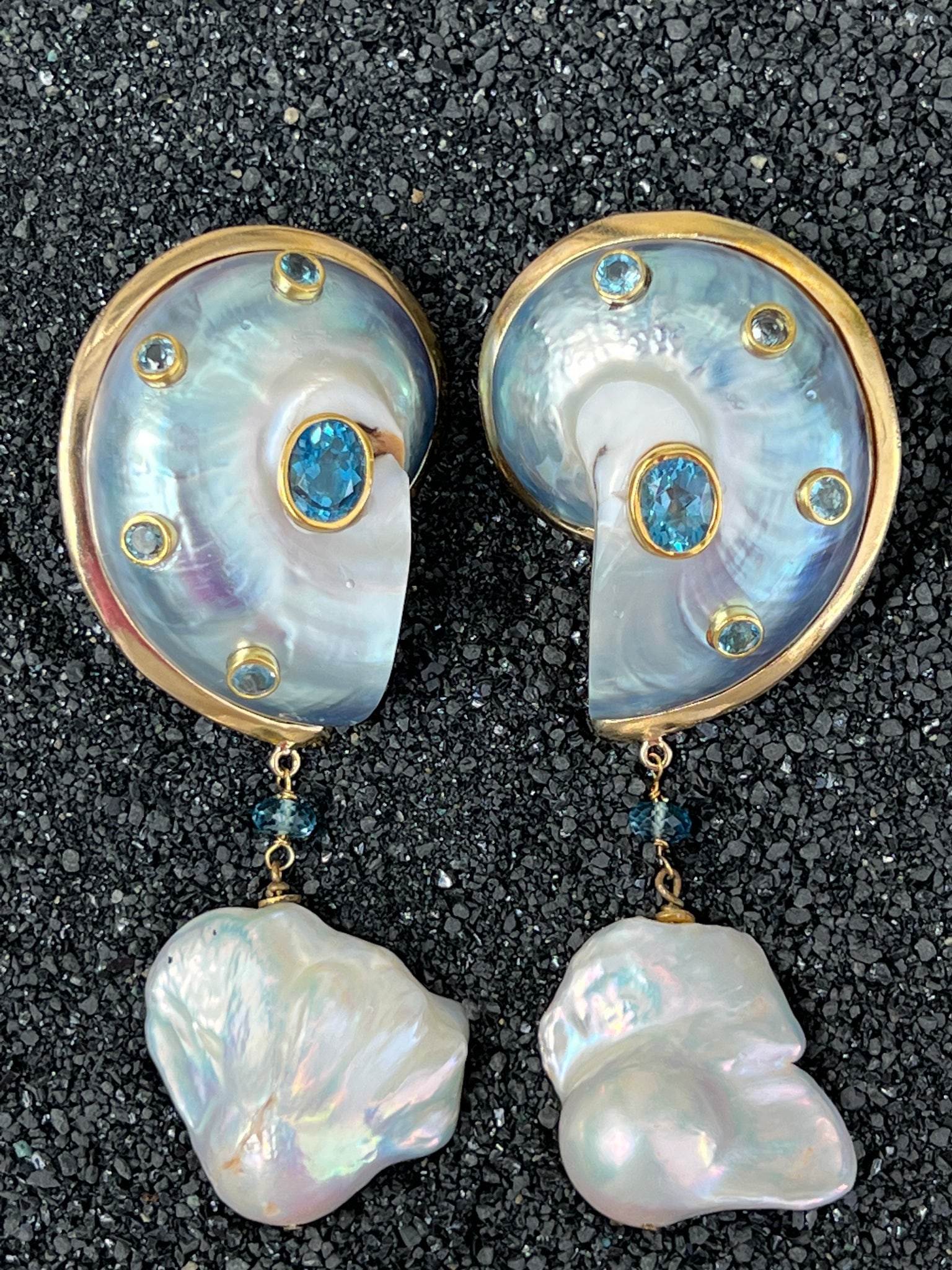 Showstopper Nautilus Heart , Blue Topaz and Baroque Pearl Earrings: Title:Showstopper Nautilus Heart , Blue Topaz and Baroque Pearl EarringsDescription:Great pair of showstopper earrings! Beautiful Pearled Nautilus Hearts set with 5-carat London Blue Topaz surrounded