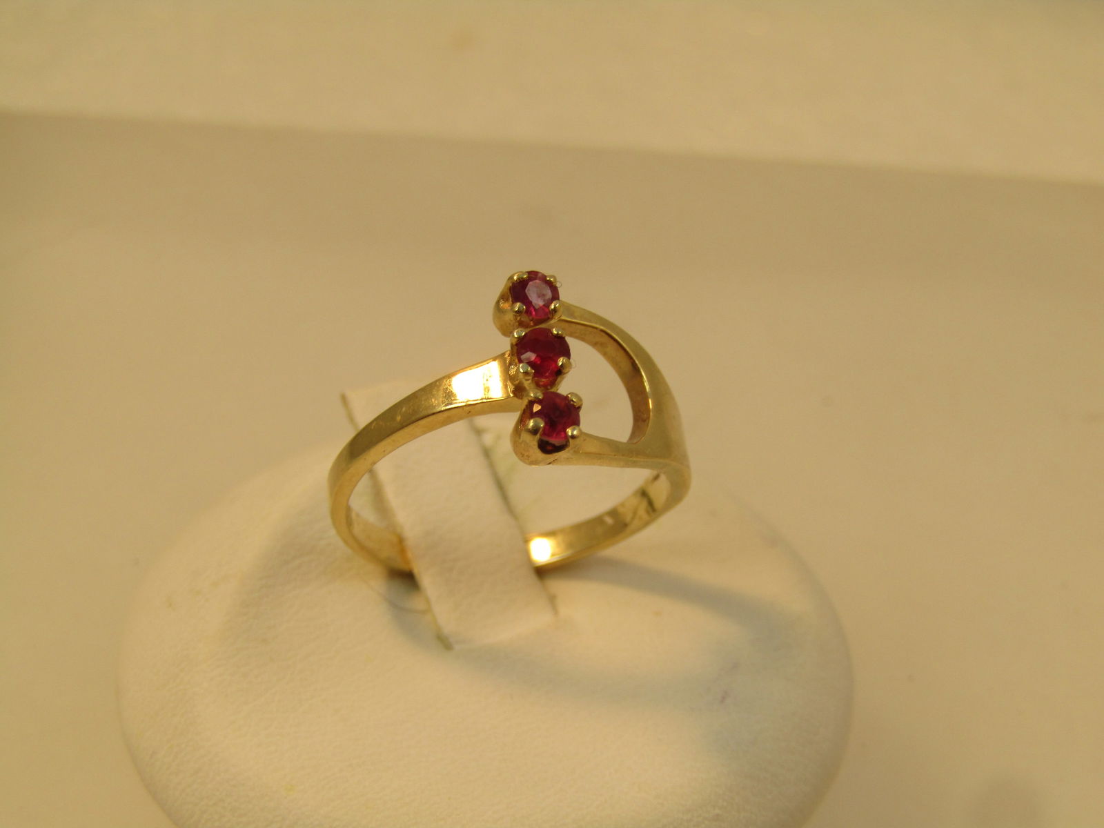 Vintage 14kt Triple Ruby/Spinel Ring, Sz. 5.5 to 9, 1940's-1960's - 2