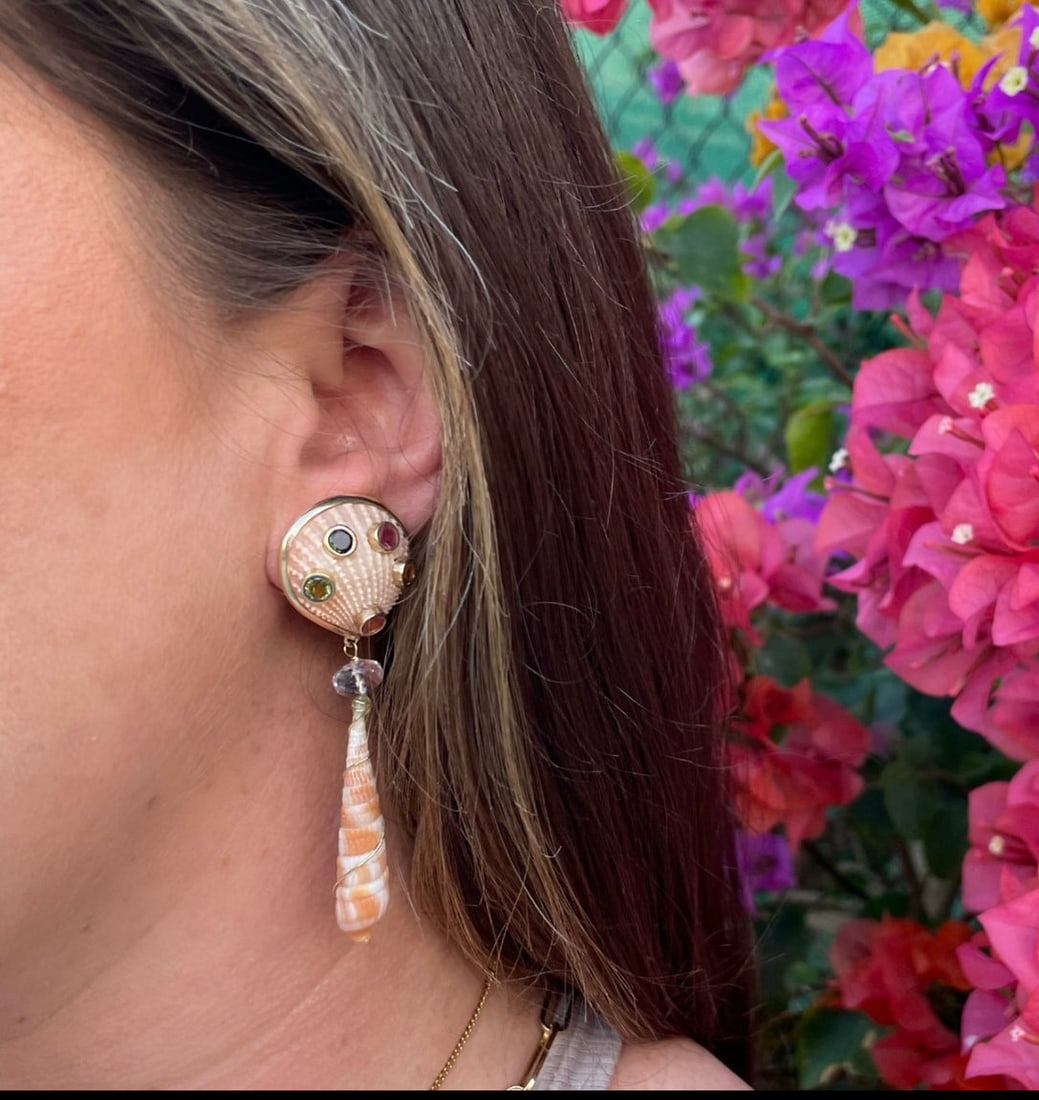 14-K Pink Scallop Sapphire Earrings - 4