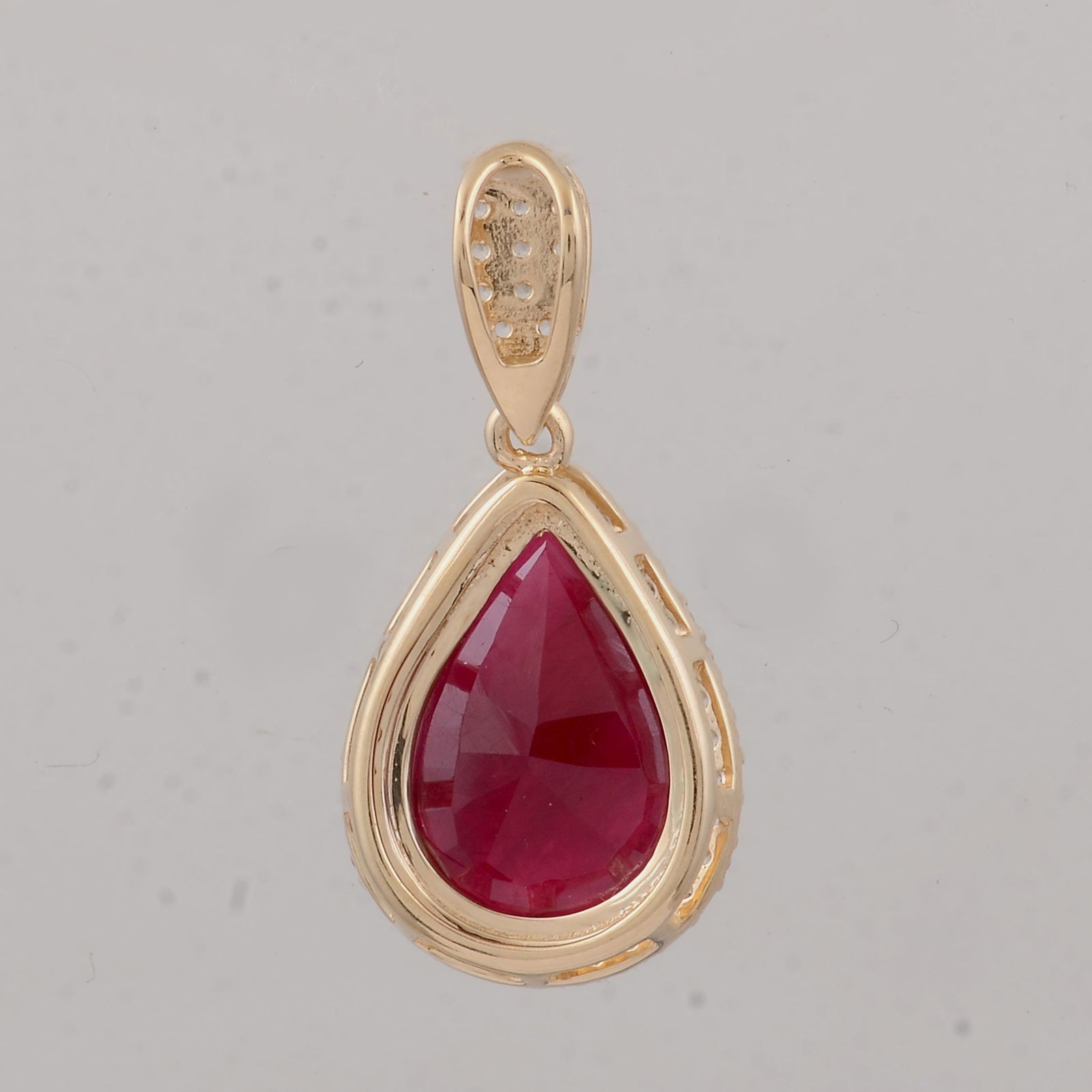 2.64 Ct Pear Ruby 9K Gold Pendant - 4