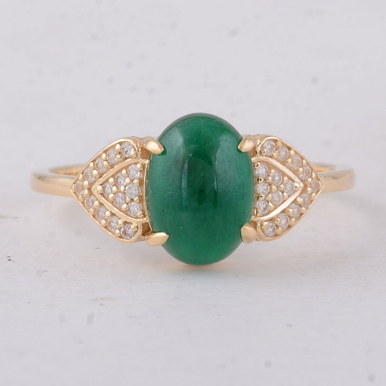 1.91 Ct Oval Emerald 9K Gold Ring (1 of 5)