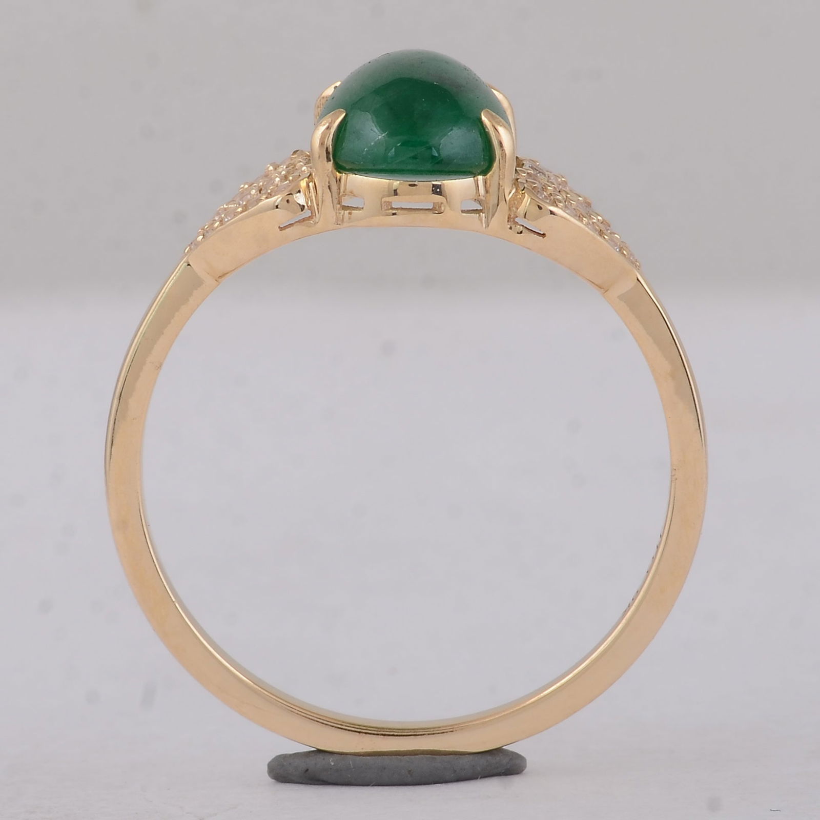 1.91 Ct Oval Emerald 9K Gold Ring - 4