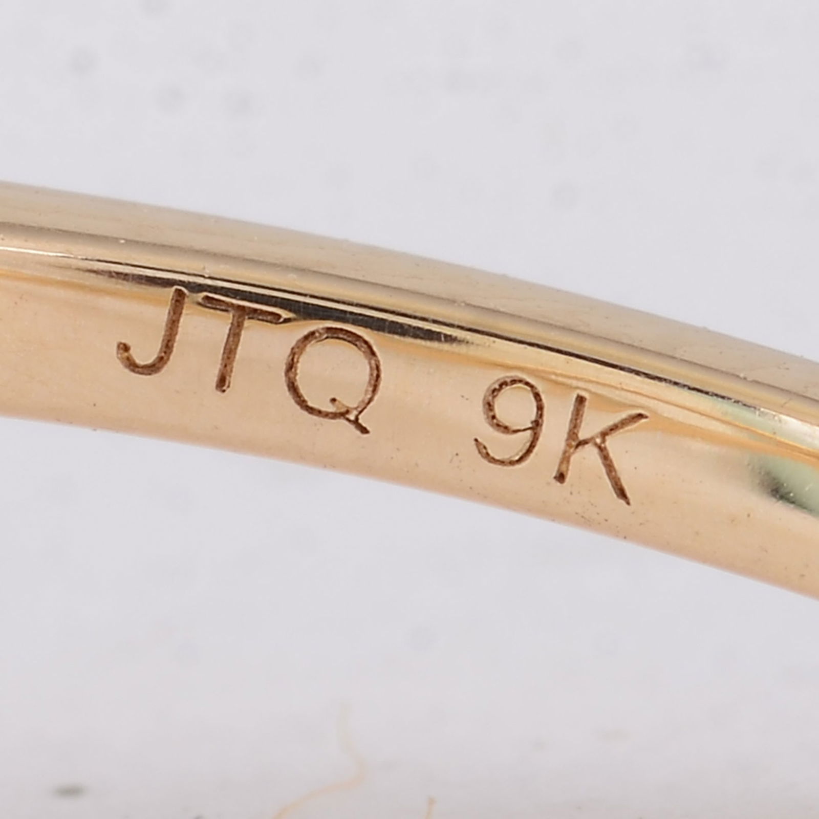 1.87 Ct Pear Blue Topaz 9K Gold Ring - 5