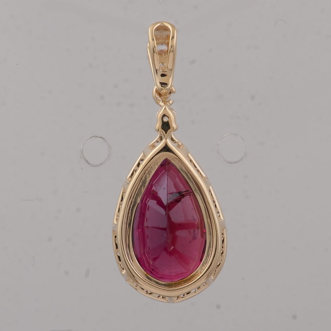 2.95 Ct Pear Rubellite 9K Gold Pendant - 2