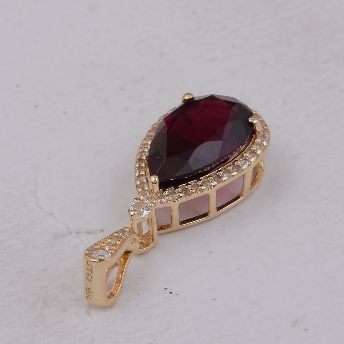 2.95 Ct Pear Rubellite 9K Gold Pendant - 5
