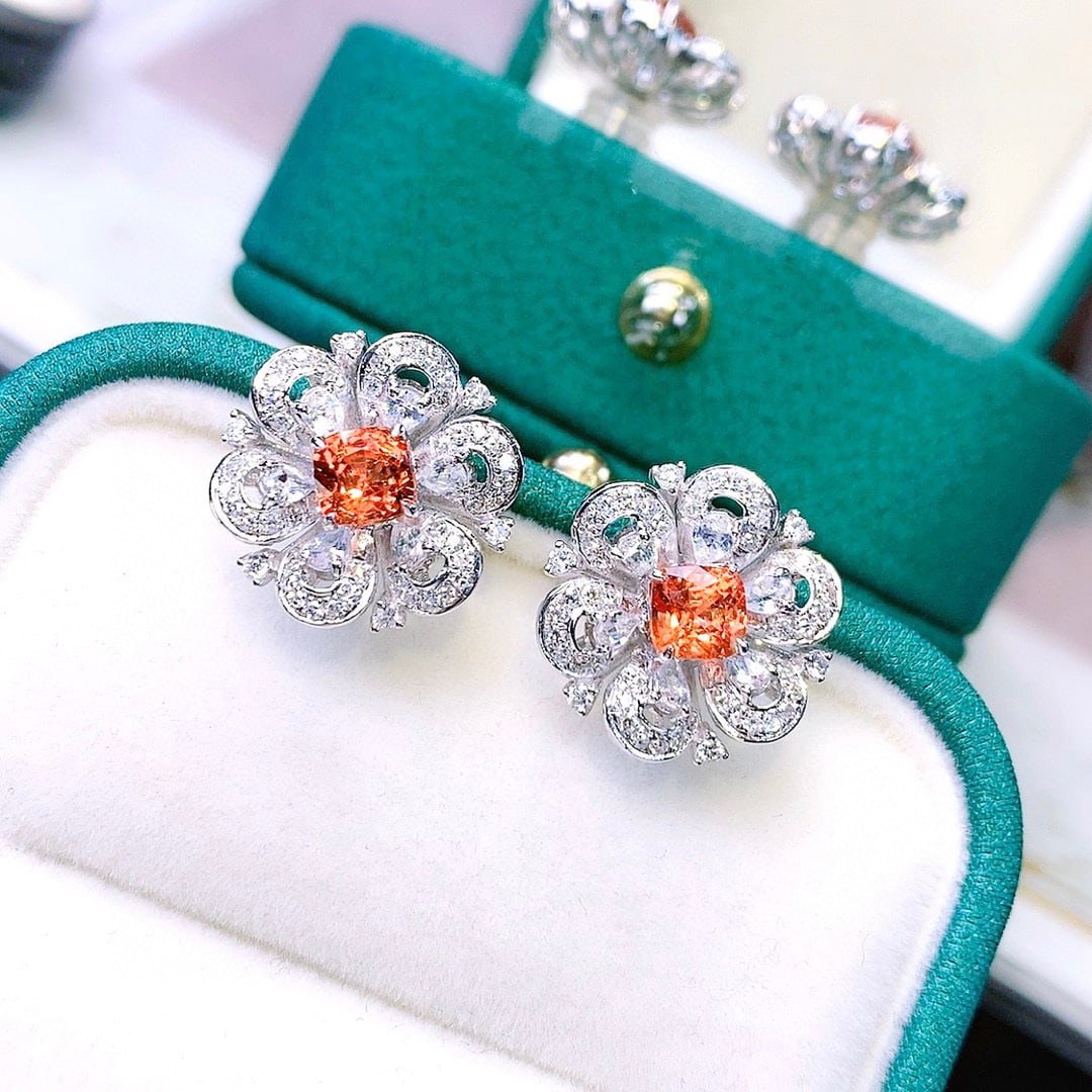 14K GOLD 2 CT NATURAL SPINEL & DIAMOND & SAPPHIRE EARRINGS - 2