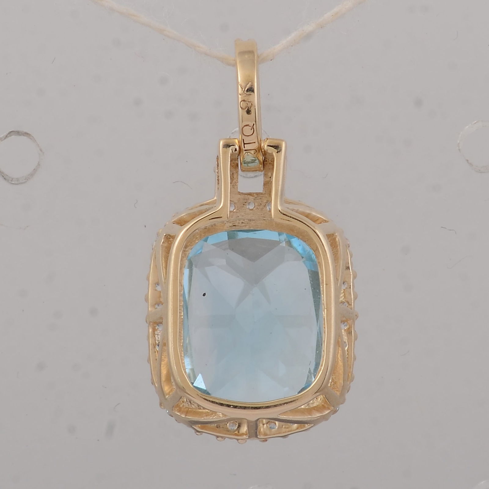 3.90 Ct Cushion Blue Topaz 9K Gold Pendant - 2