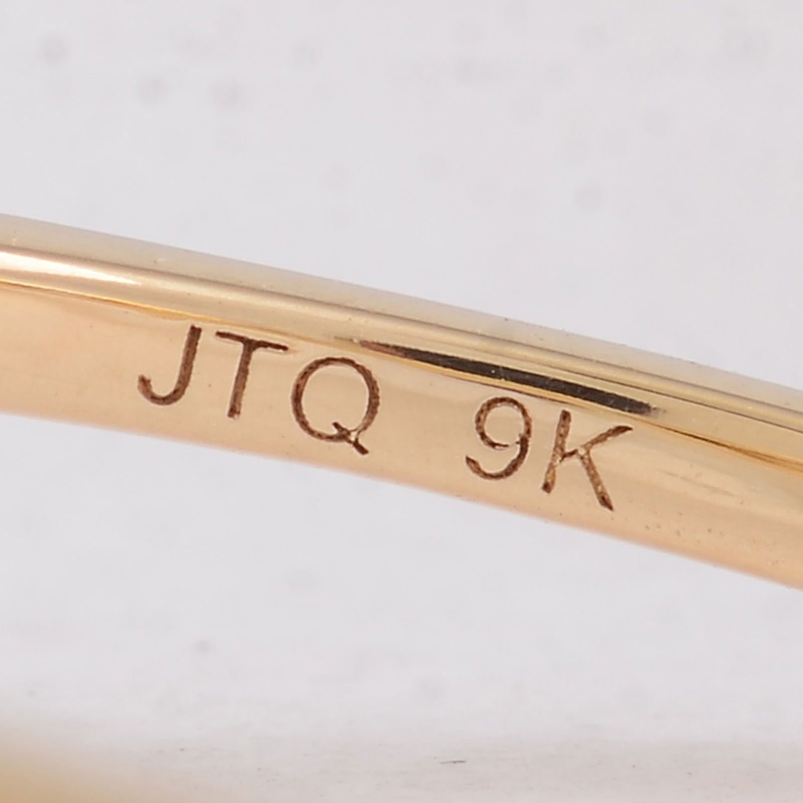 2.23 Ct Cushion Sapphire 9K Gold Ring - 5