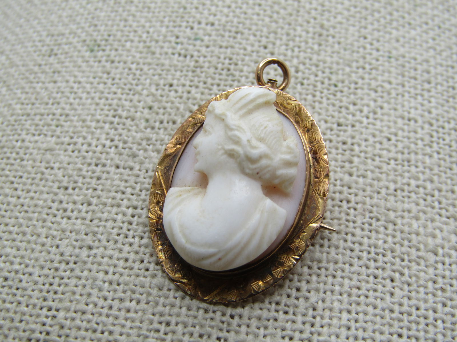 Vintage 10kt Carved Cameo Brooch/Pendant, 1910-1920's, 1.25" - 3