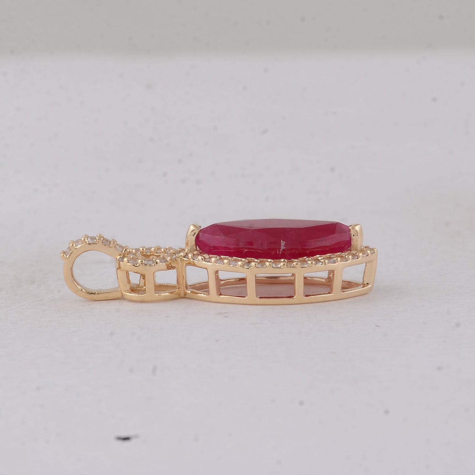 2.77 Ct Marquise Ruby 9K Gold Pendant - 3