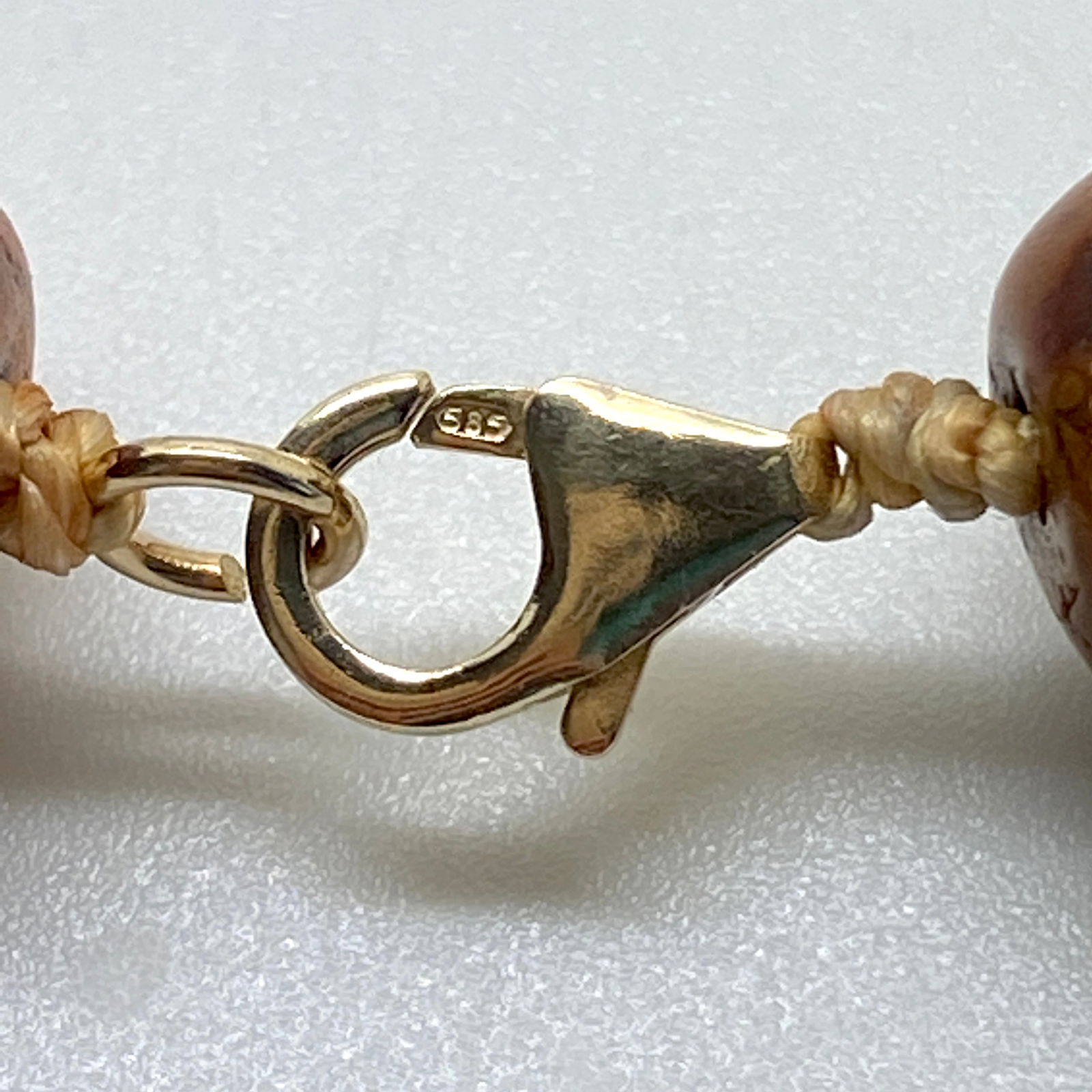 Magnificent Unique Antique Amber Necklace made from Barrel shaped Amber beads - 7