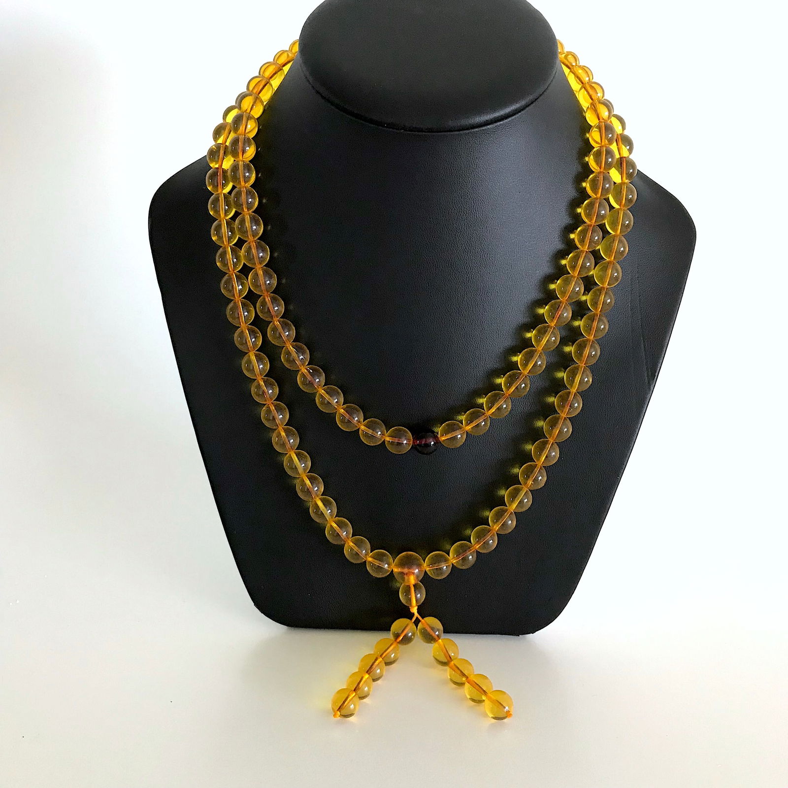 Remarkable Amber Mala made from Round Amber beads - 2