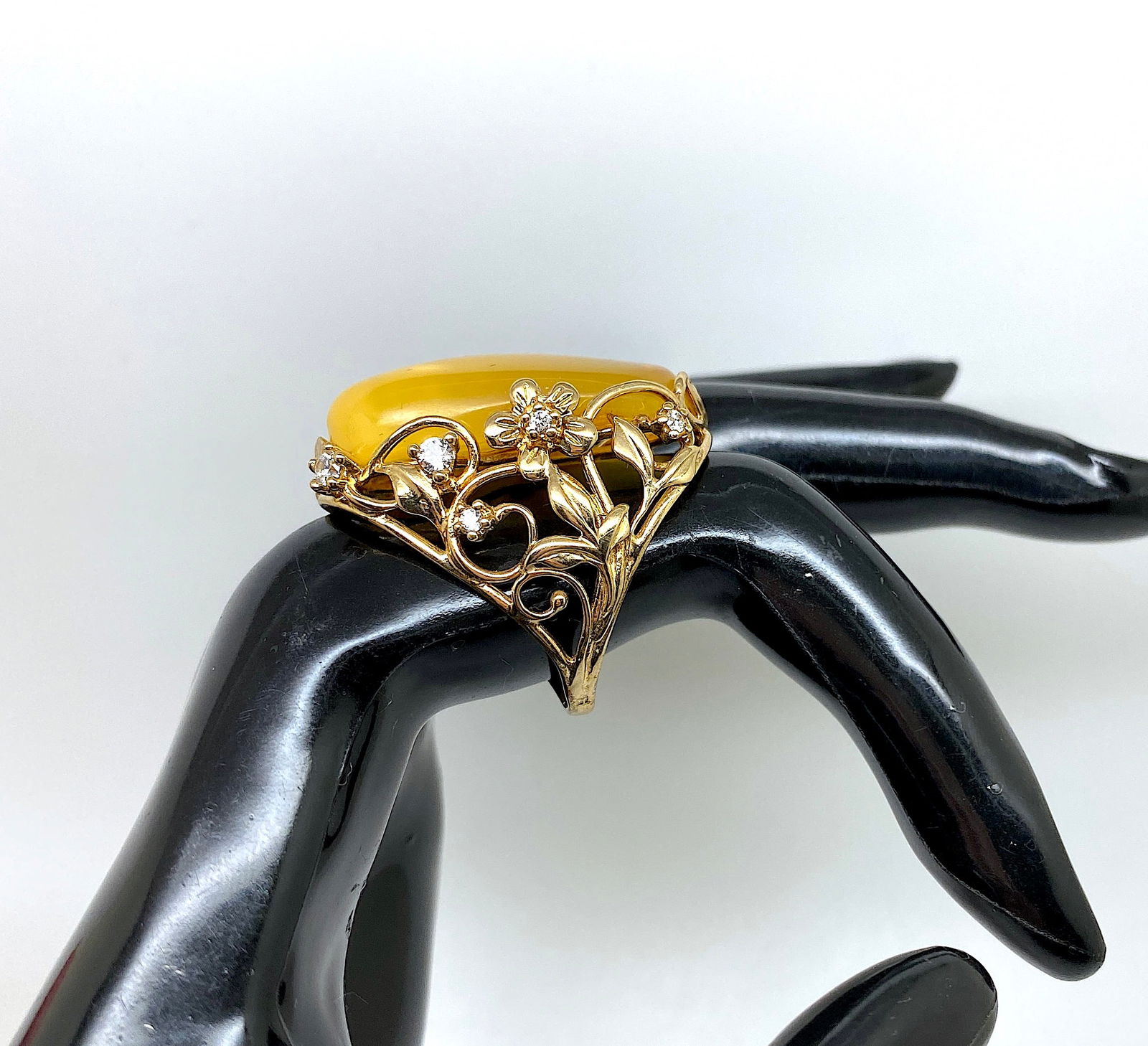 Adjustable Amber Ring - 7