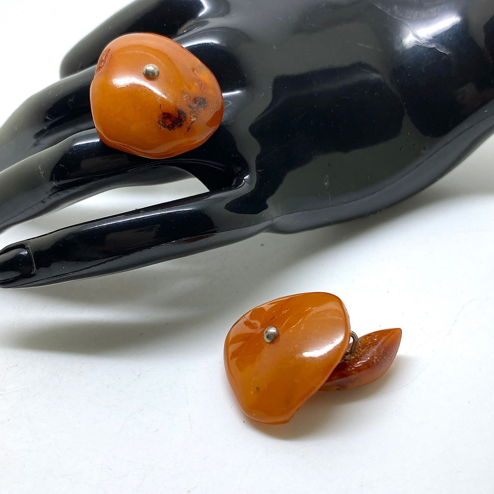 Splendid Vintage Amber Cufflinks - 2