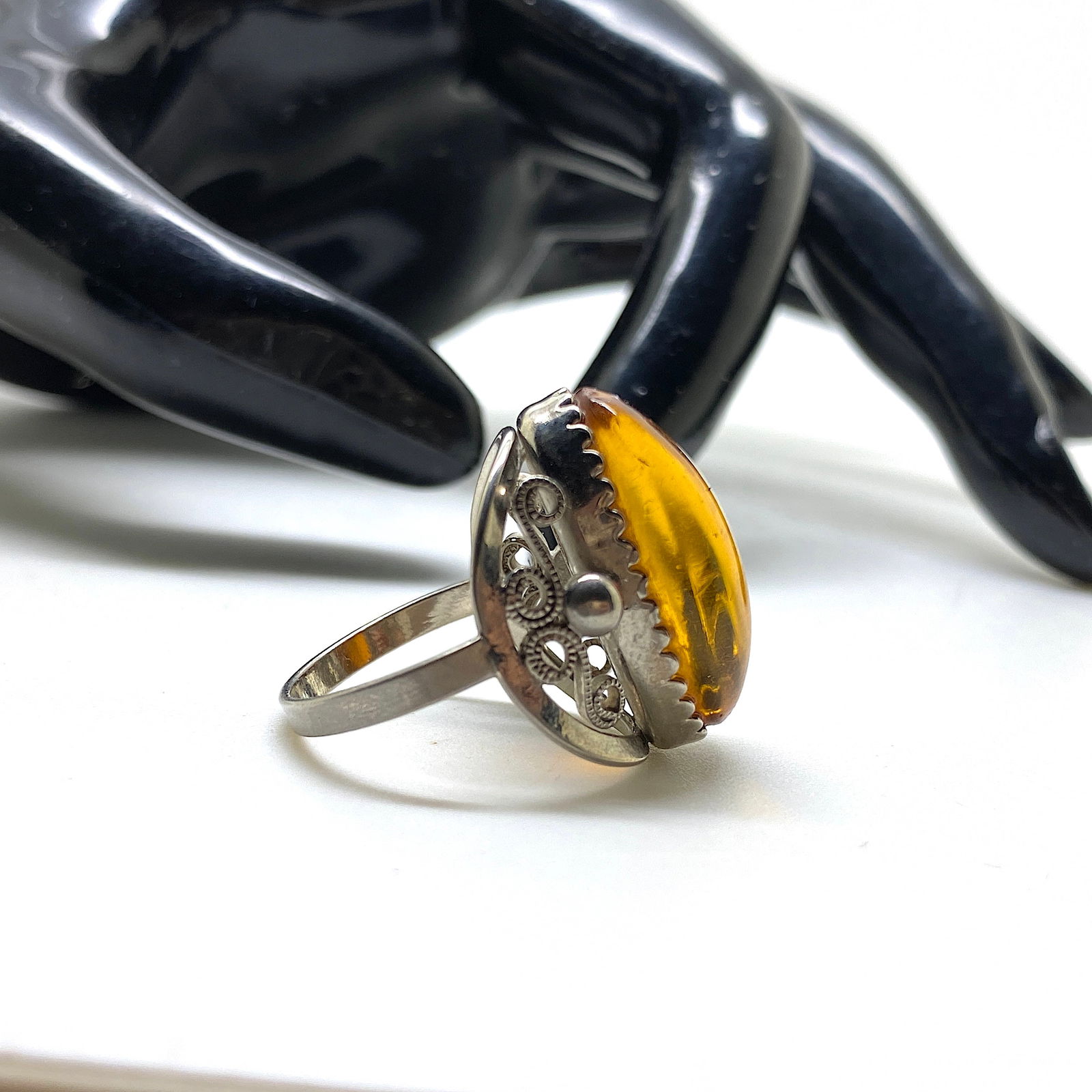 Unique and Impressive Amber Ring - 5