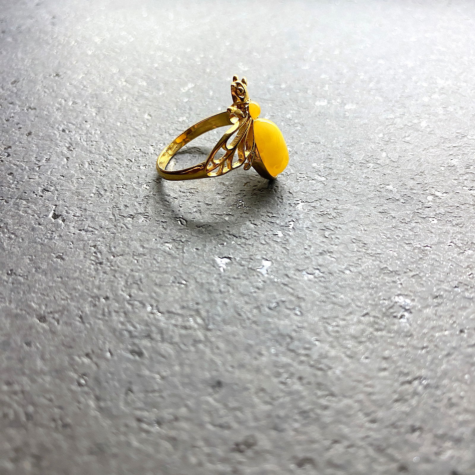 Beautiful Amber Ring - 5