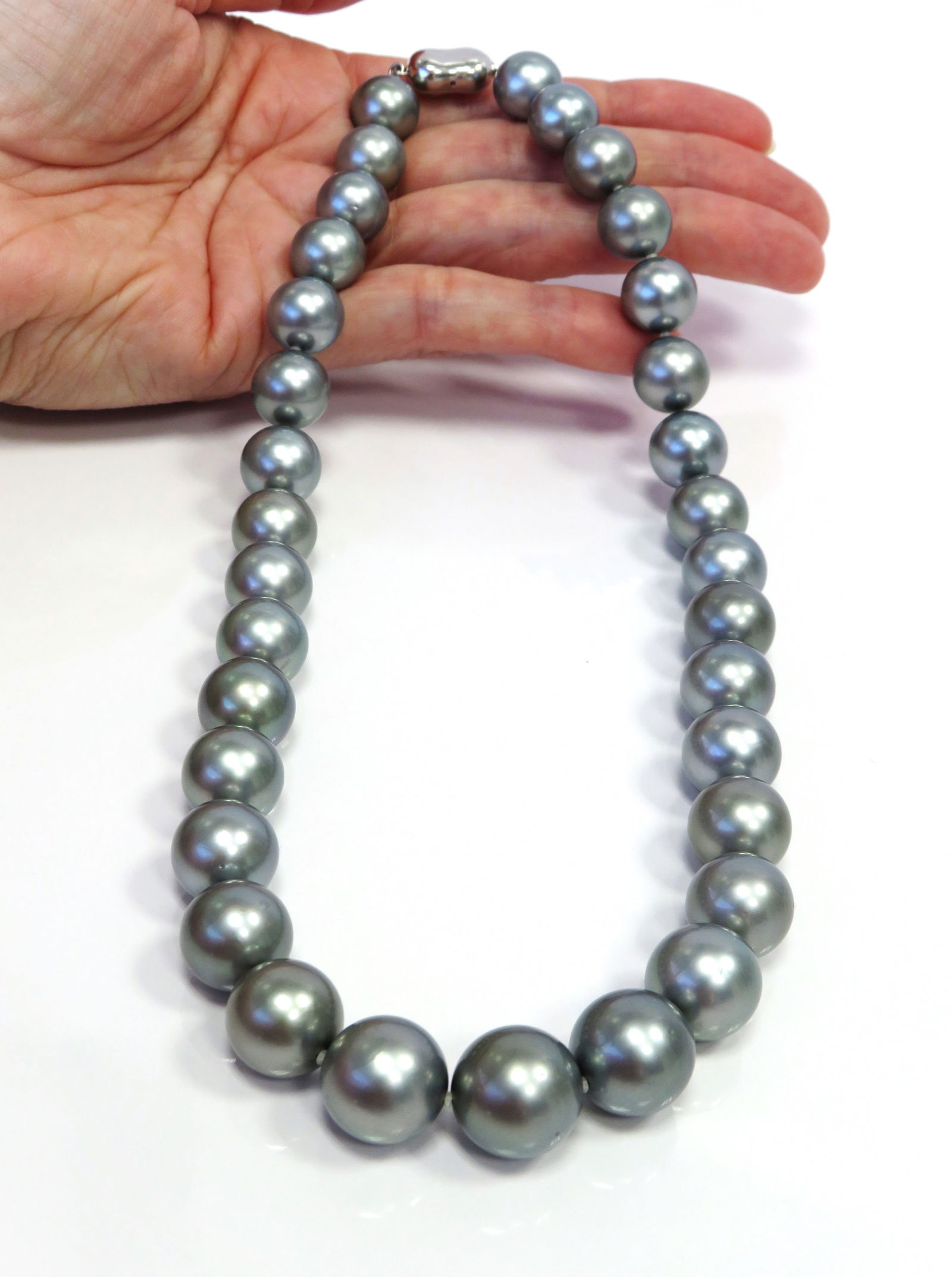 12-15mm Round Blue-Gray Tahitian Pearl Necklace - 4