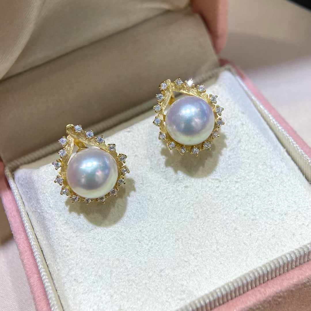 Pearl earrings with pendant - 3