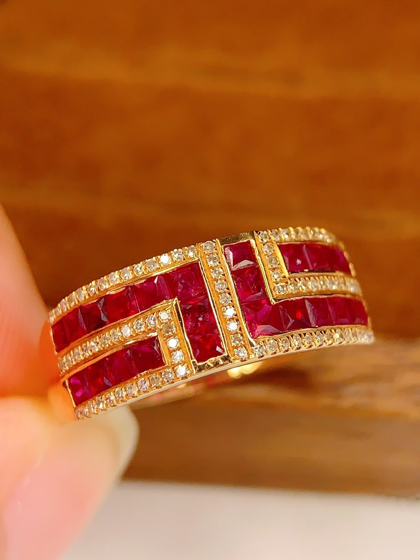 18k Natural Ruby Ring - 6