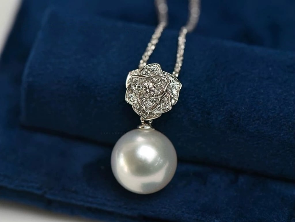 Platinum Pt900 Pearl Pendant - 2