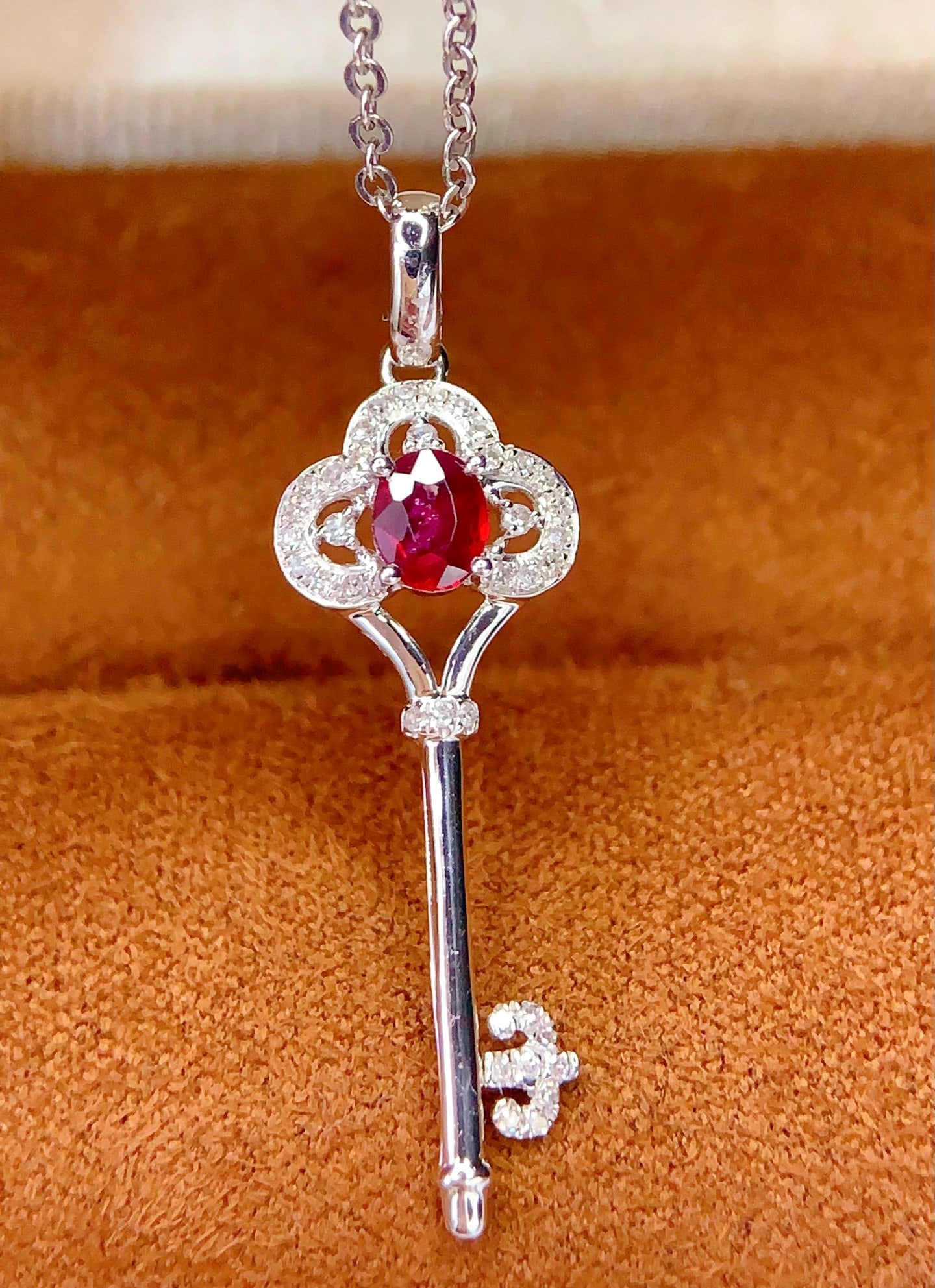 18k Natural Ruby Pendant - 3