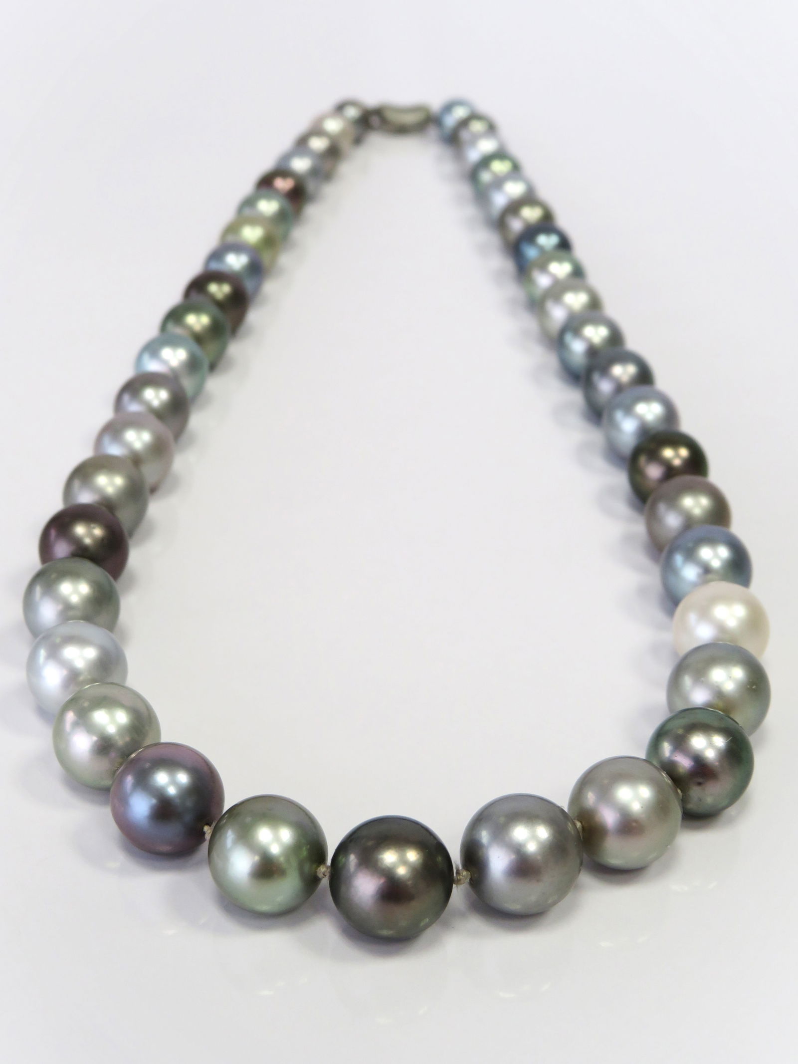 8-11mm Round Multi-Color Tahitian Pearl Necklace (1 of 3)