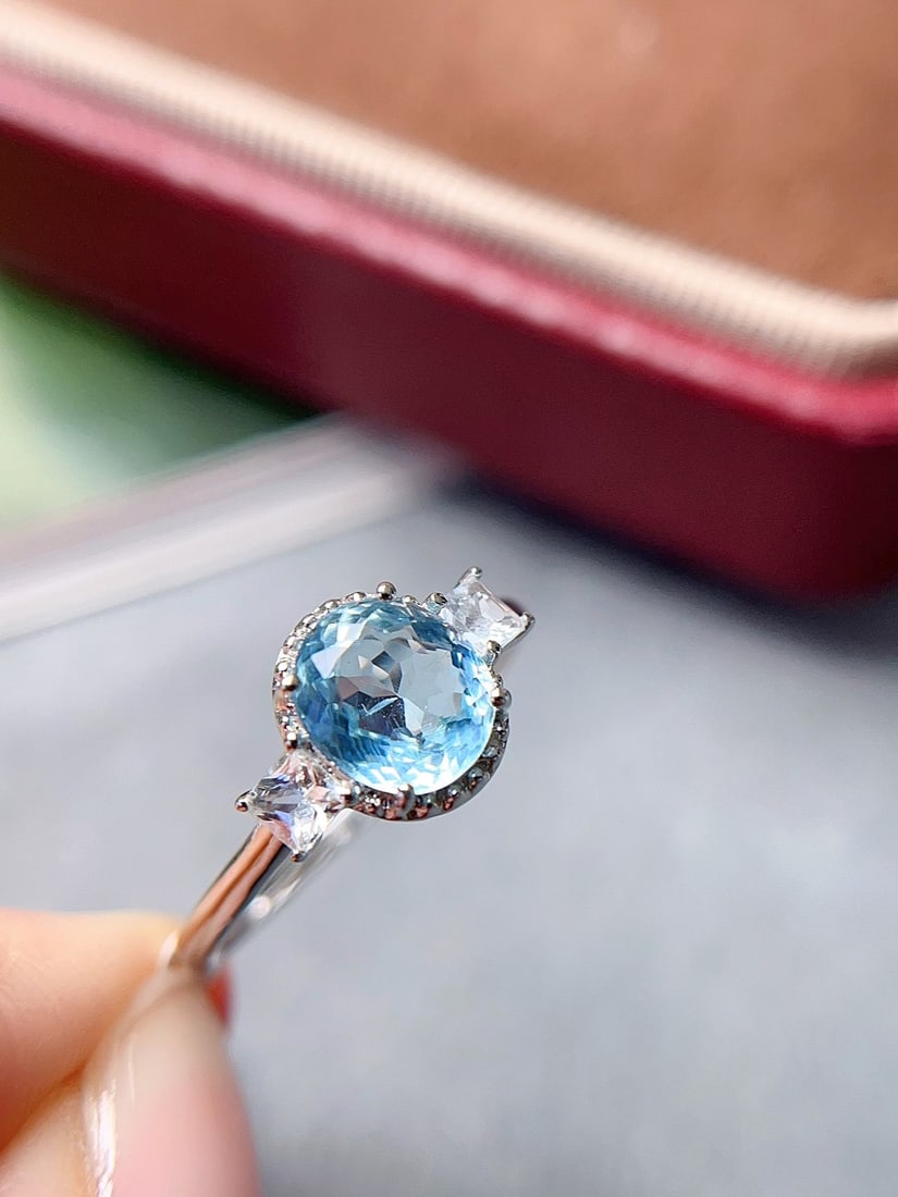 18k Gold Aquamarine Ring - 2