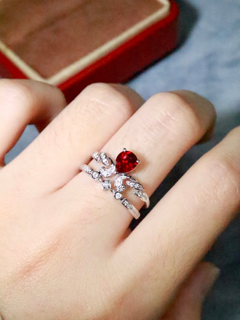 18K Gold Natural Ruby Ring - 2